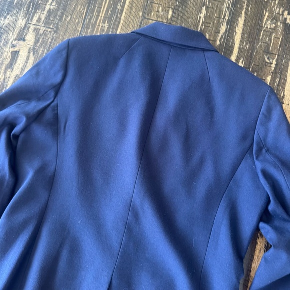 💫 J.Crew Navy Structured Blazer – Size 6 (Based on Measurements) - Picture 11 of 17